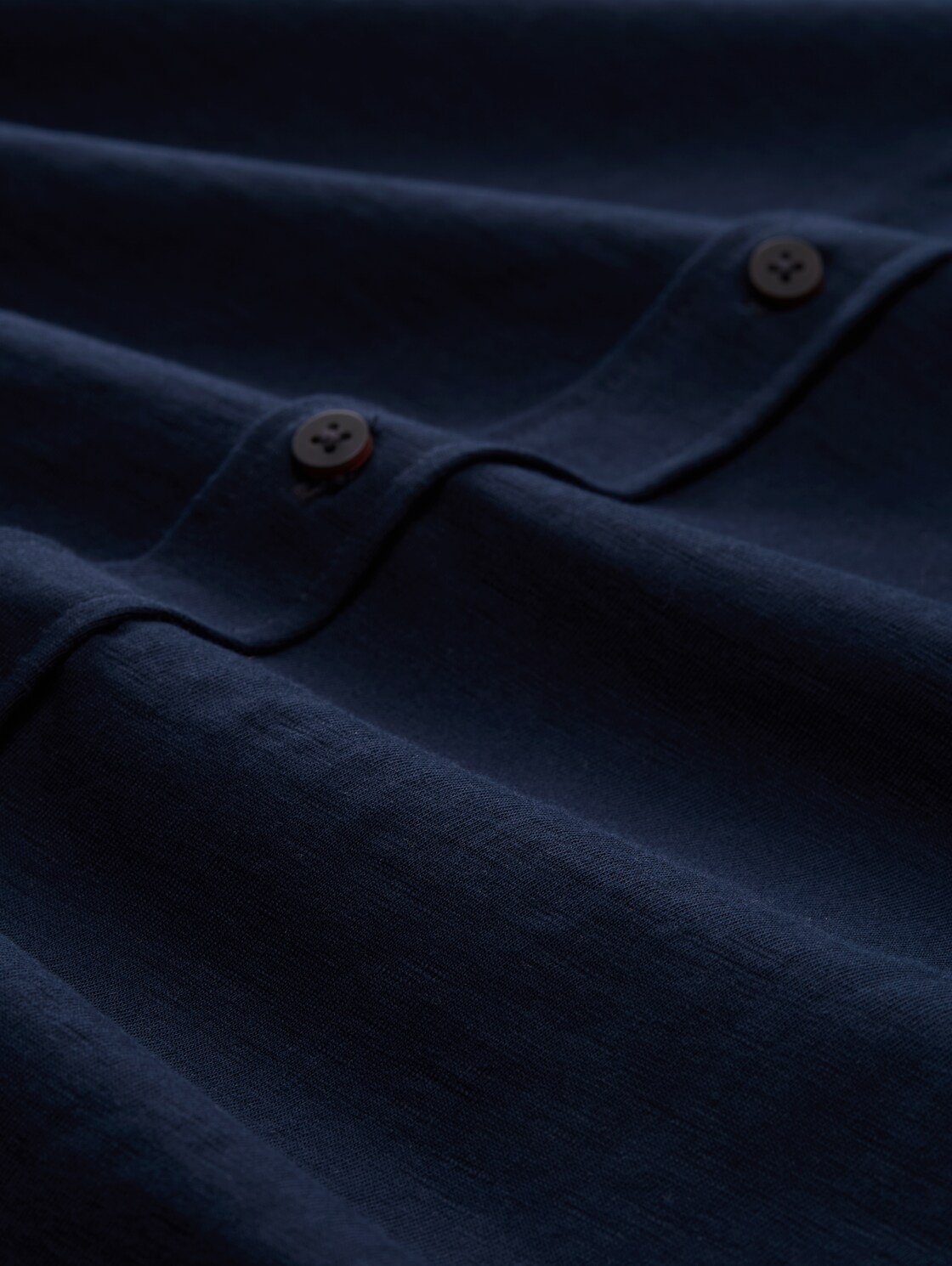 Regular Fit Kurzarmhemd aus Baumwolle - sky captain blue - Material-Ansicht