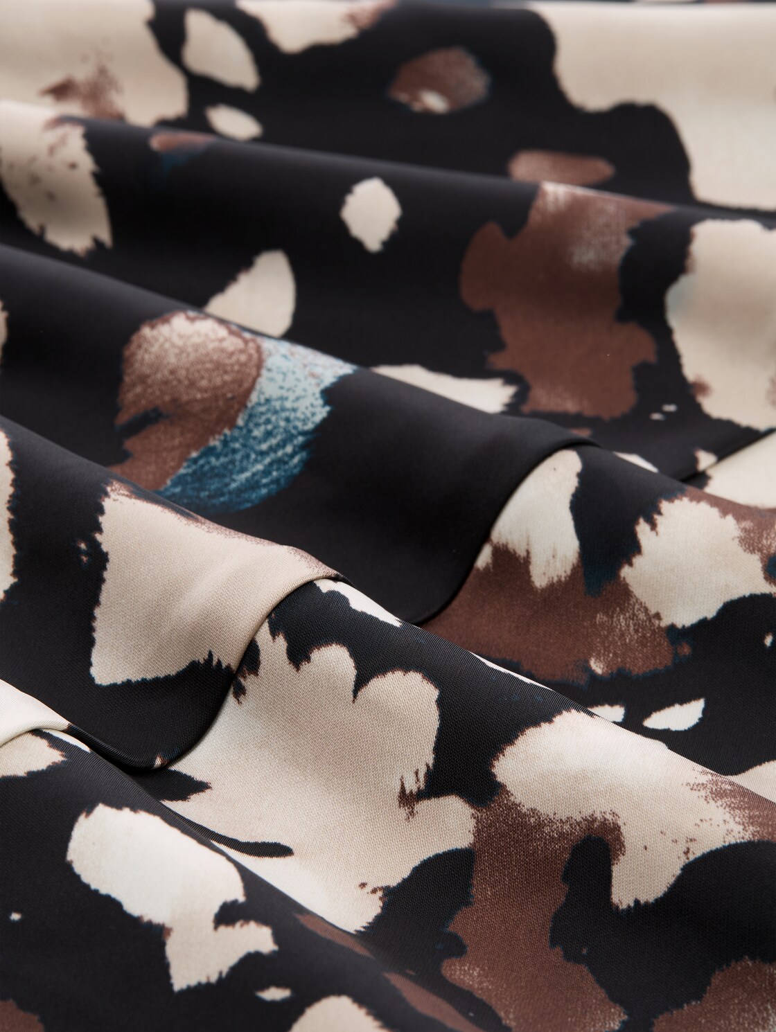 Satin Midi-Kleid mit Muster - abstract print - Material-Ansicht