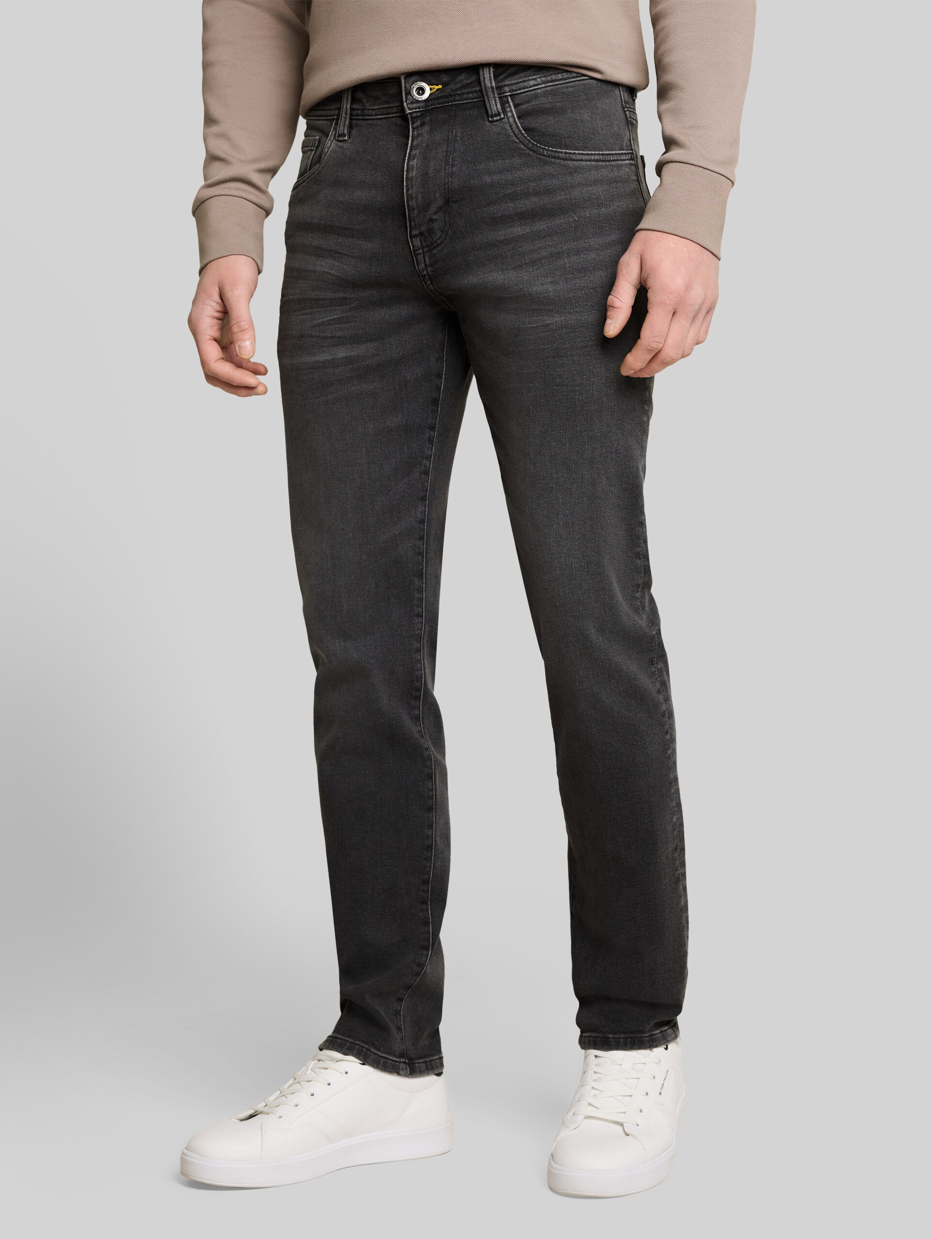 TTJOSH REGULAR SLIM Jeans - used dark stone grey denim - Ausschnitt Model-Vorderansicht