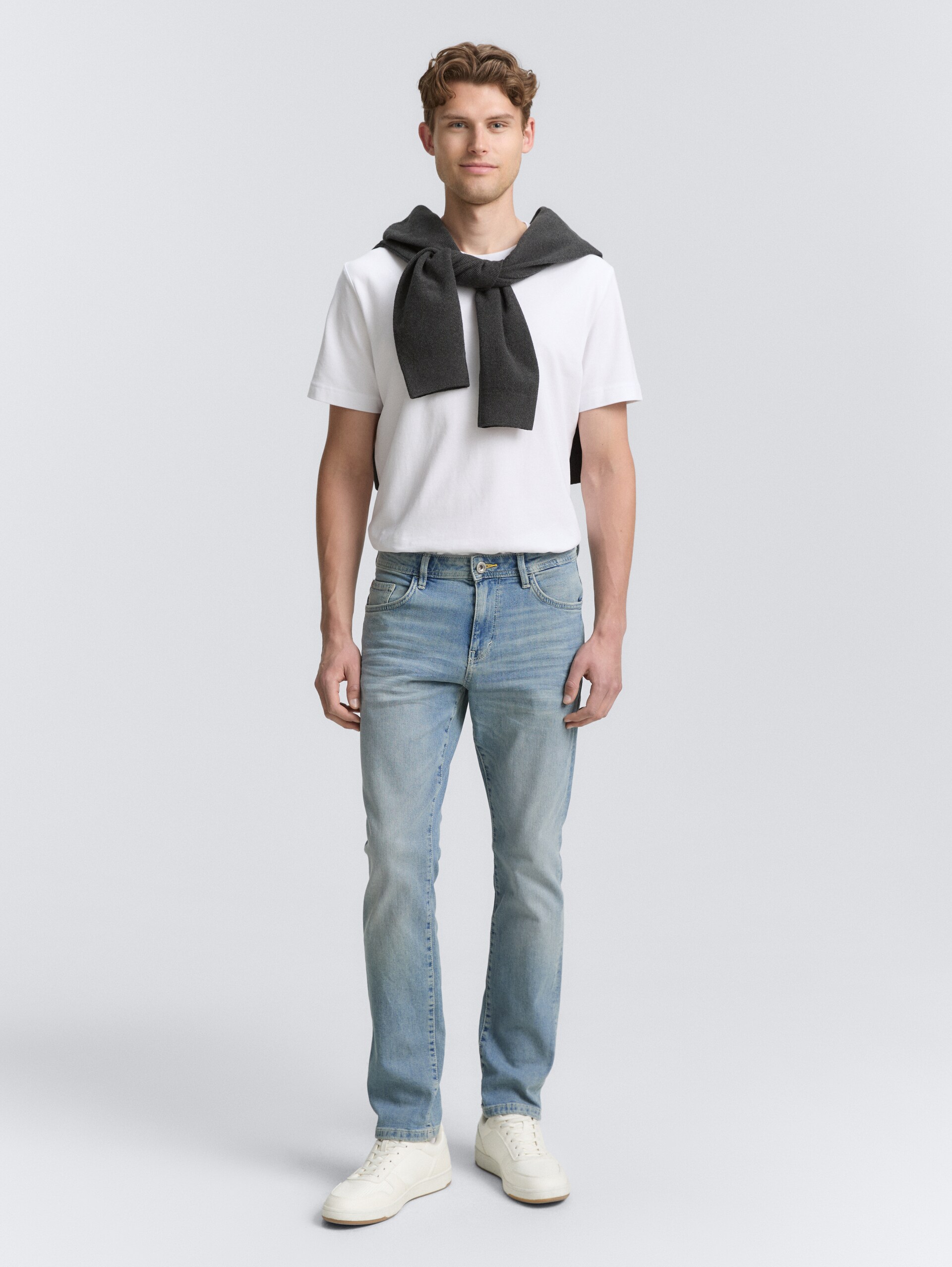 TTJOSH REGULAR SLIM Jeans - stone wash denim - Vue de face du modèle