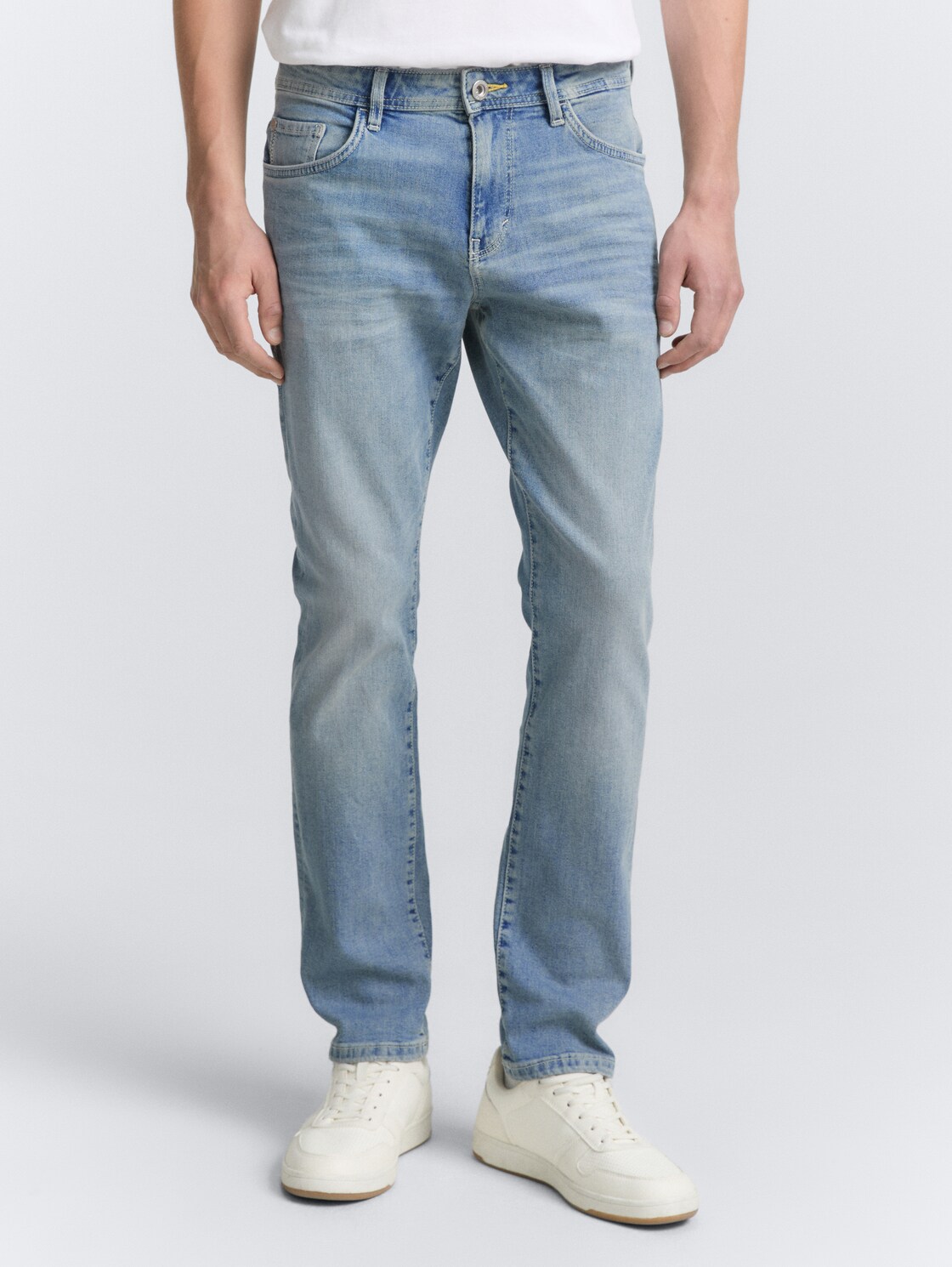 TTJOSH REGULAR SLIM Jeans - stone wash denim - Ausschnitt Model-Vorderansicht