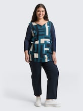 Plus Size - Langarmshirt im Material-Mix - Lunar Eclipse - Model-Vorderansicht