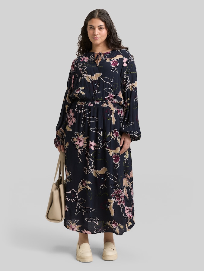 Plus Size - Robe longue à motif floral par Women Plus Size, big flower design