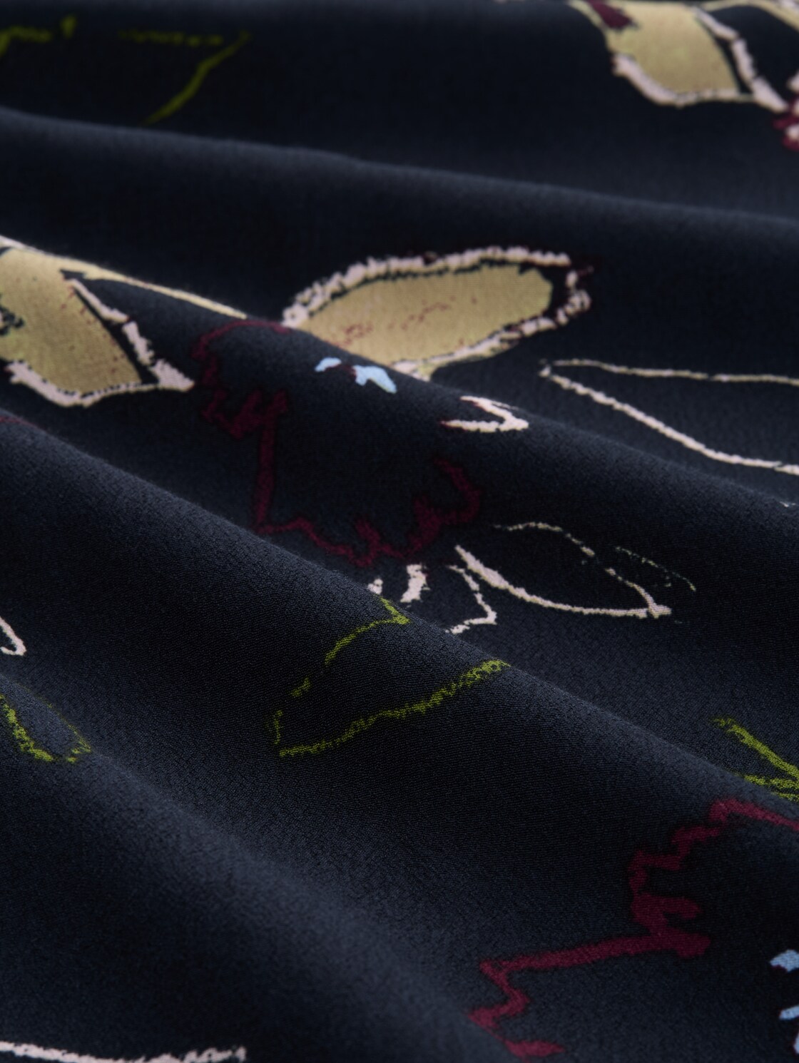 Plus Size - Maxi-Kleid mit Blumenmuster - big flower design - Material-Ansicht