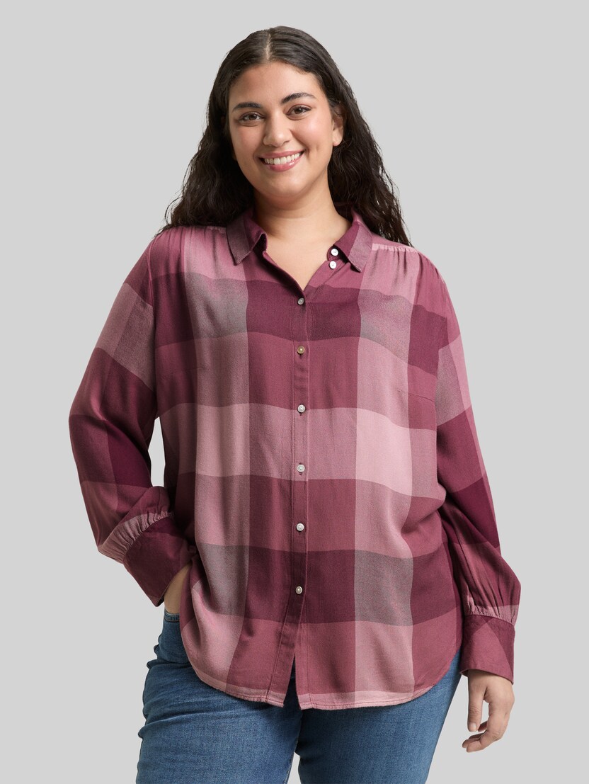 Plus Size - Overhemdblouse met ruitjespatroon door Women Plus Size, berry rose check