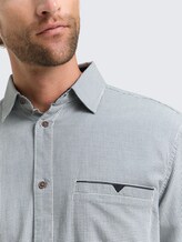 Regular fit shirt with breast pocket - blue small structure - Detail model view