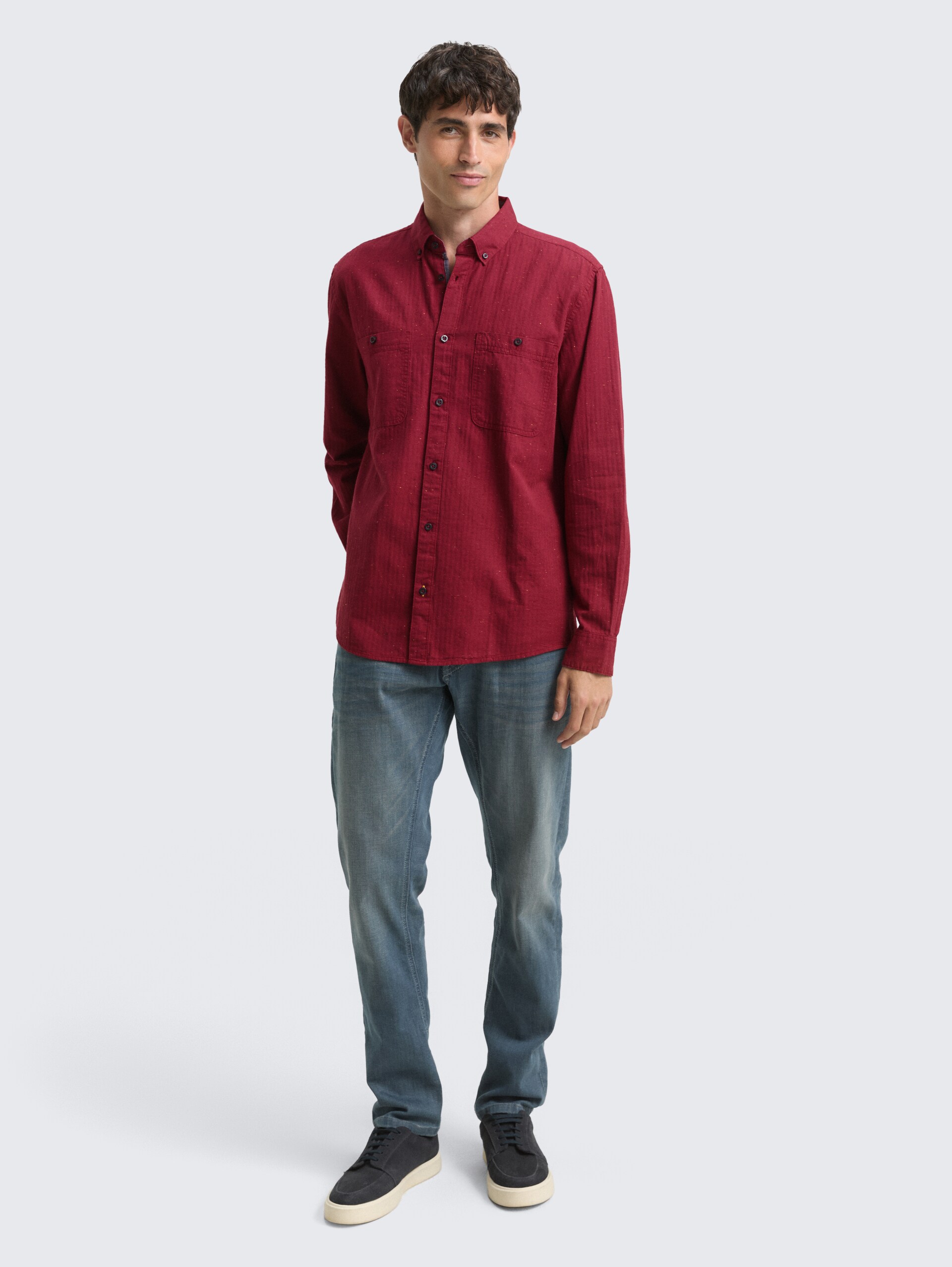 Regular Fit Hemd in Melange-Optik - red nep structure - Model-Vorderansicht