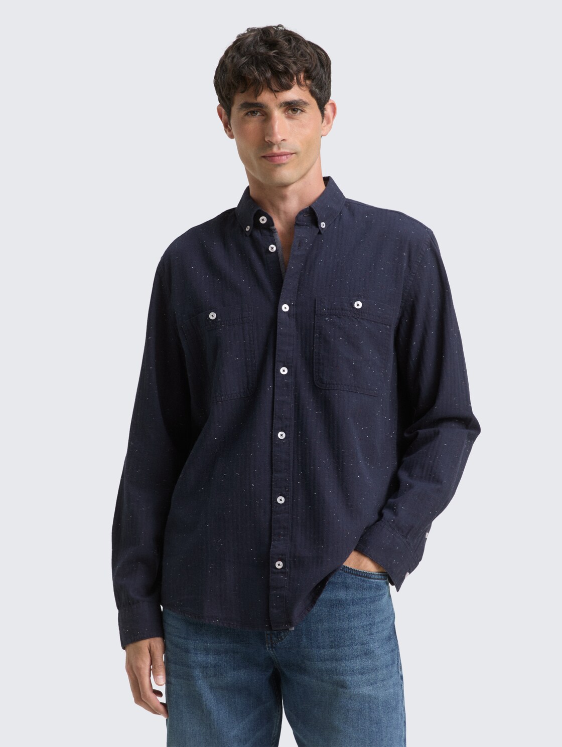 Regular Fit Hemd in Melange-Optik - navy nep structure - Ausschnitt Model-Vorderansicht