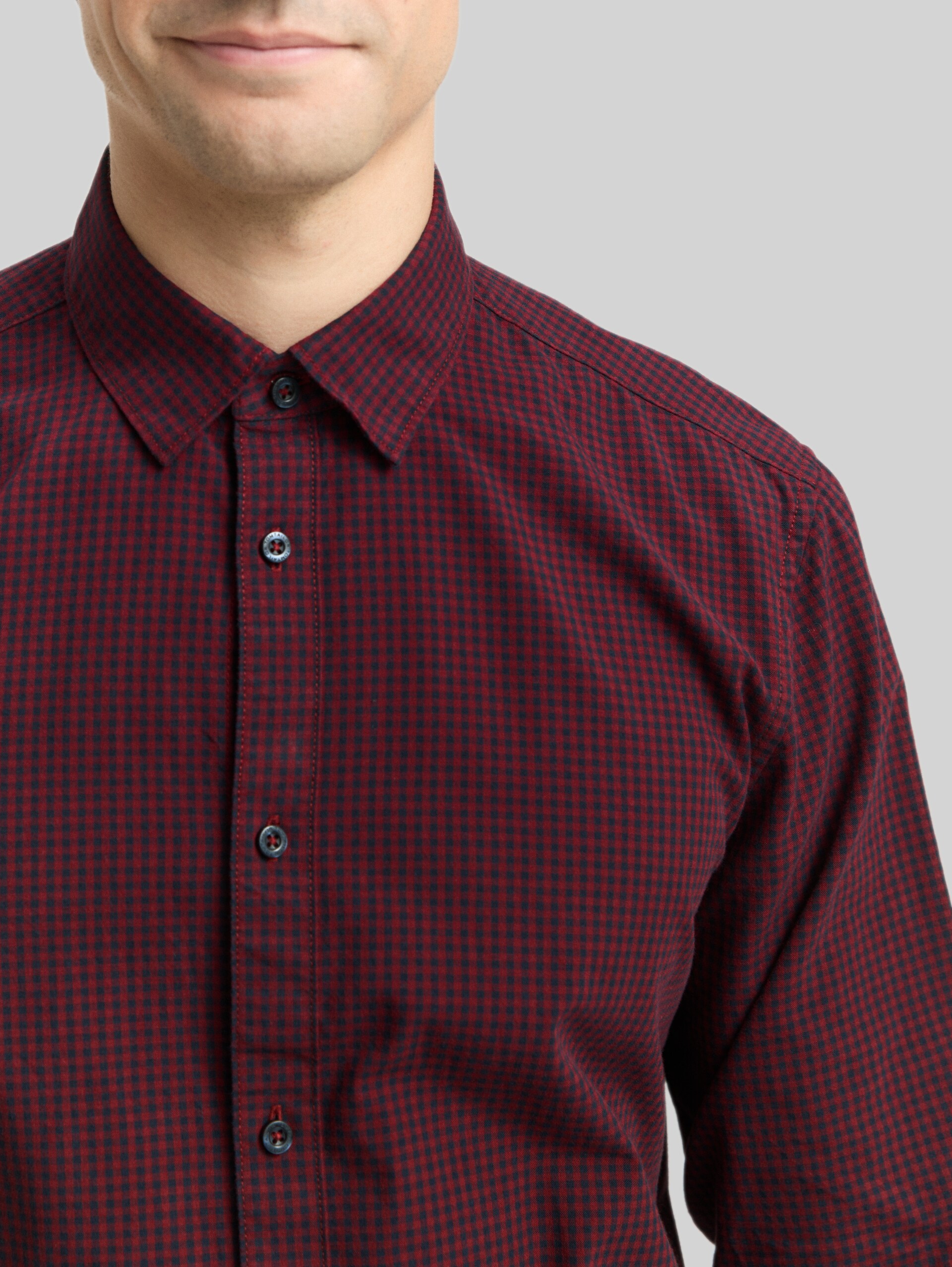 Regular Fit Hemd mit Karomuster - red vichy check - Detail-Model-Ansicht