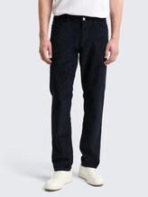 TTMARVIN STRAIGHT Cordhose - sky captain blue - Ausschnitt Model-Vorderansicht