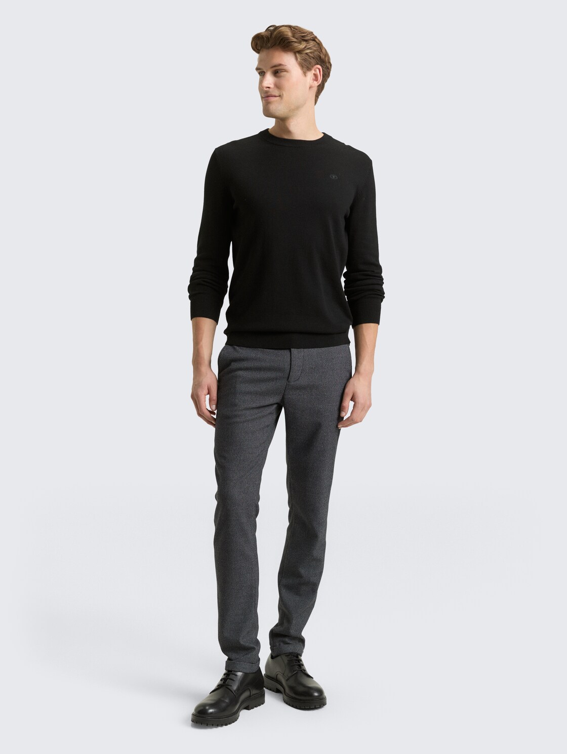 TTRAVIS SLIM Chino Hose - navy structured grindle - Model-Vorderansicht