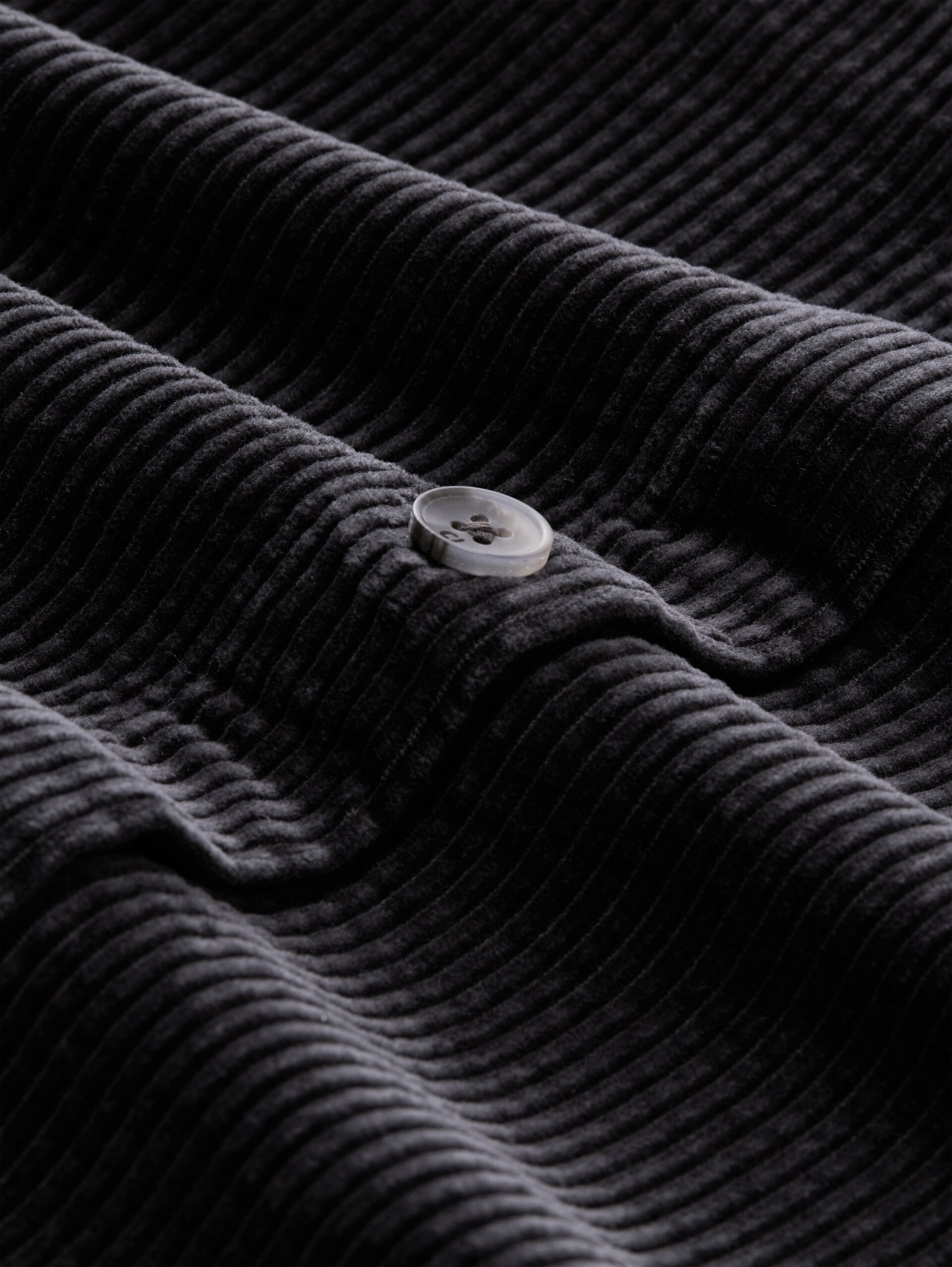 Overshirt aus Cord - Tarmac Grey - Material-Ansicht