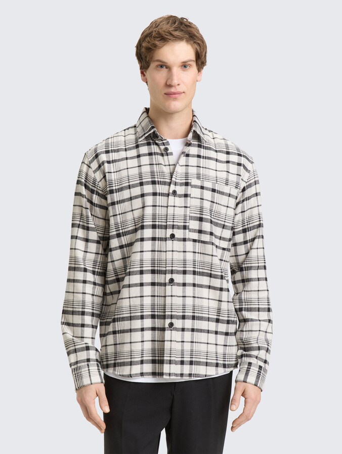 Relaxed fit overhemd met ruitjesmotief door Denim Male, greyish white black check