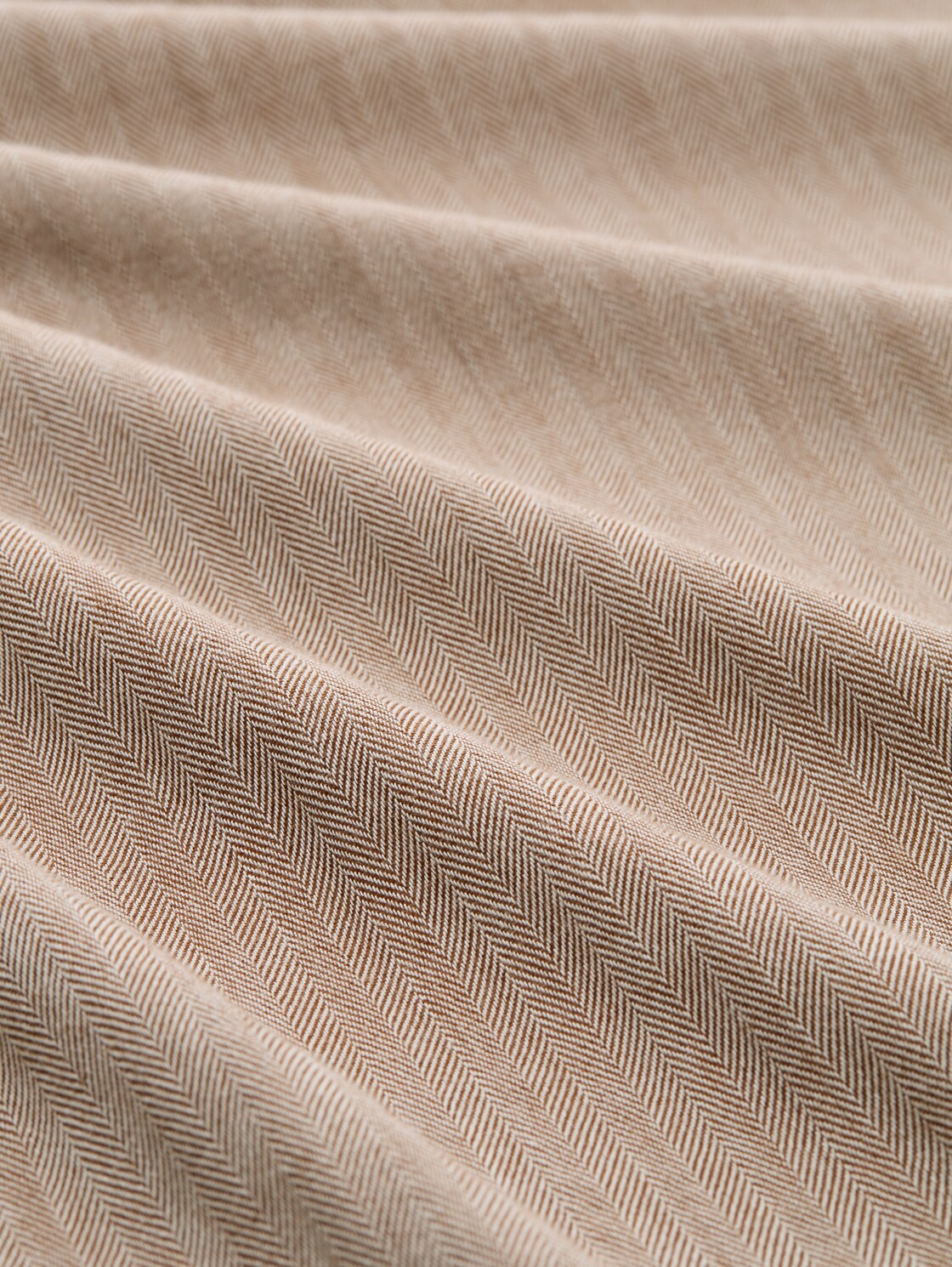 Basic Fit Hemd mit Brusttasche - brown white herringbone - Material-Ansicht