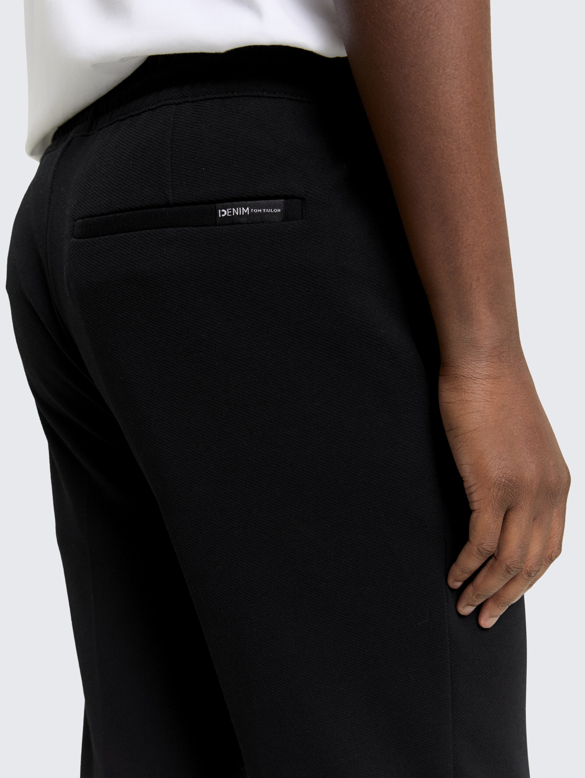 TTTAPERED Hose - Black - Detail-Model-Ansicht