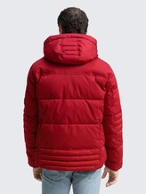 Veste tampon avec capuche amovible - Coach Red - Vue arrière du modèle