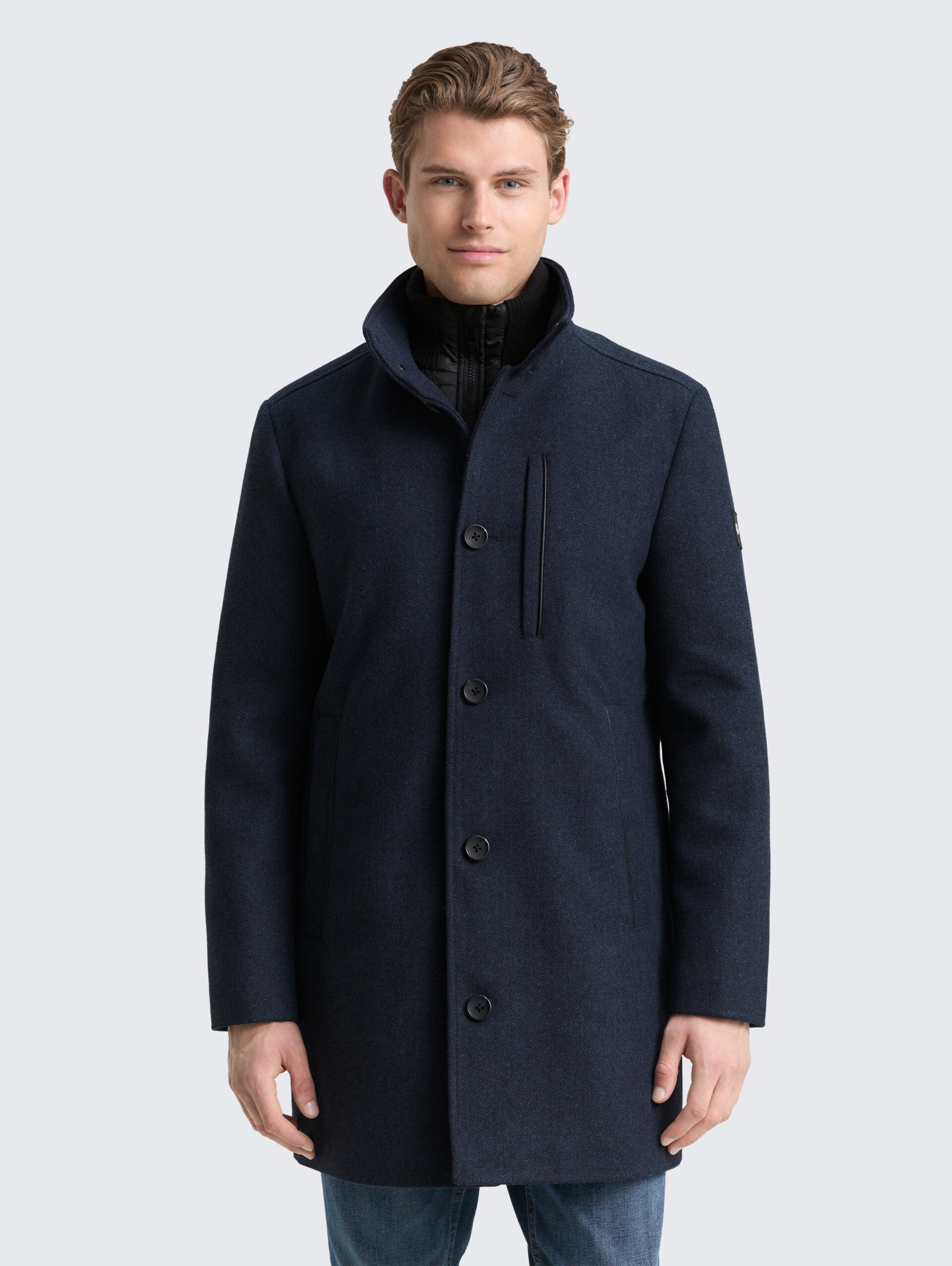 2-in-1 Wollmantel mit abnehmbarer Innenjacke - blue small herringbone - Model-Vorderansicht
