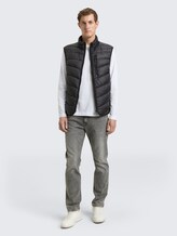 lightweight Gilet matelassé avec col montant - Black - vue latérale du modèle