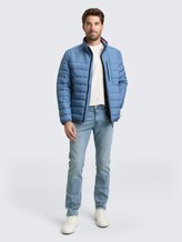 Hybrid Steppweste mit Stehkragen - marine blue - seitliche Model-Ansicht