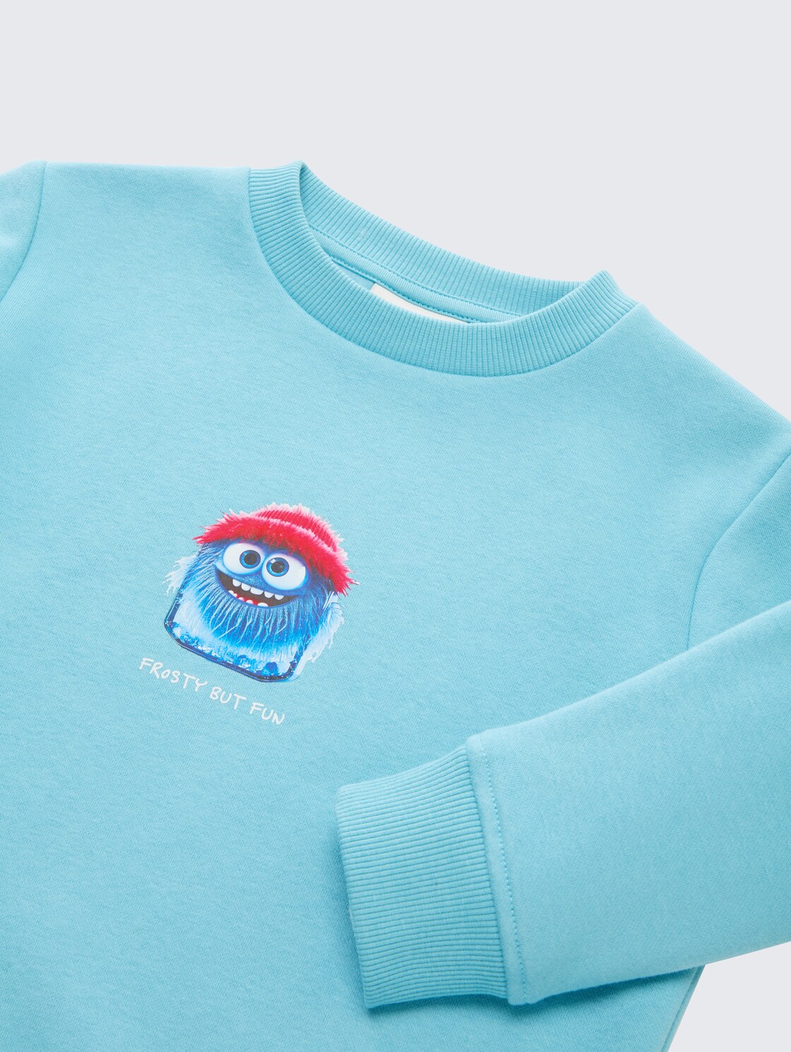 Basic Sweatshirt mit Print - elixir blue - Detail-Model-Ansicht