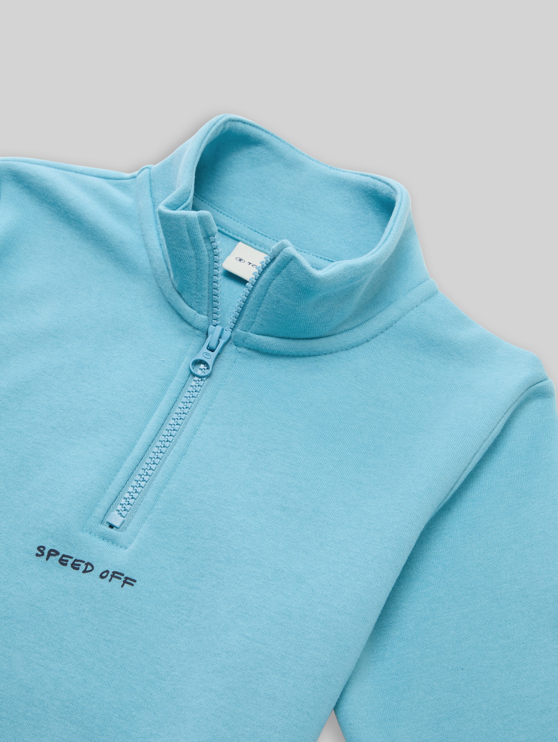 Sweatshirt with zip - elixir blue - Detail model view
