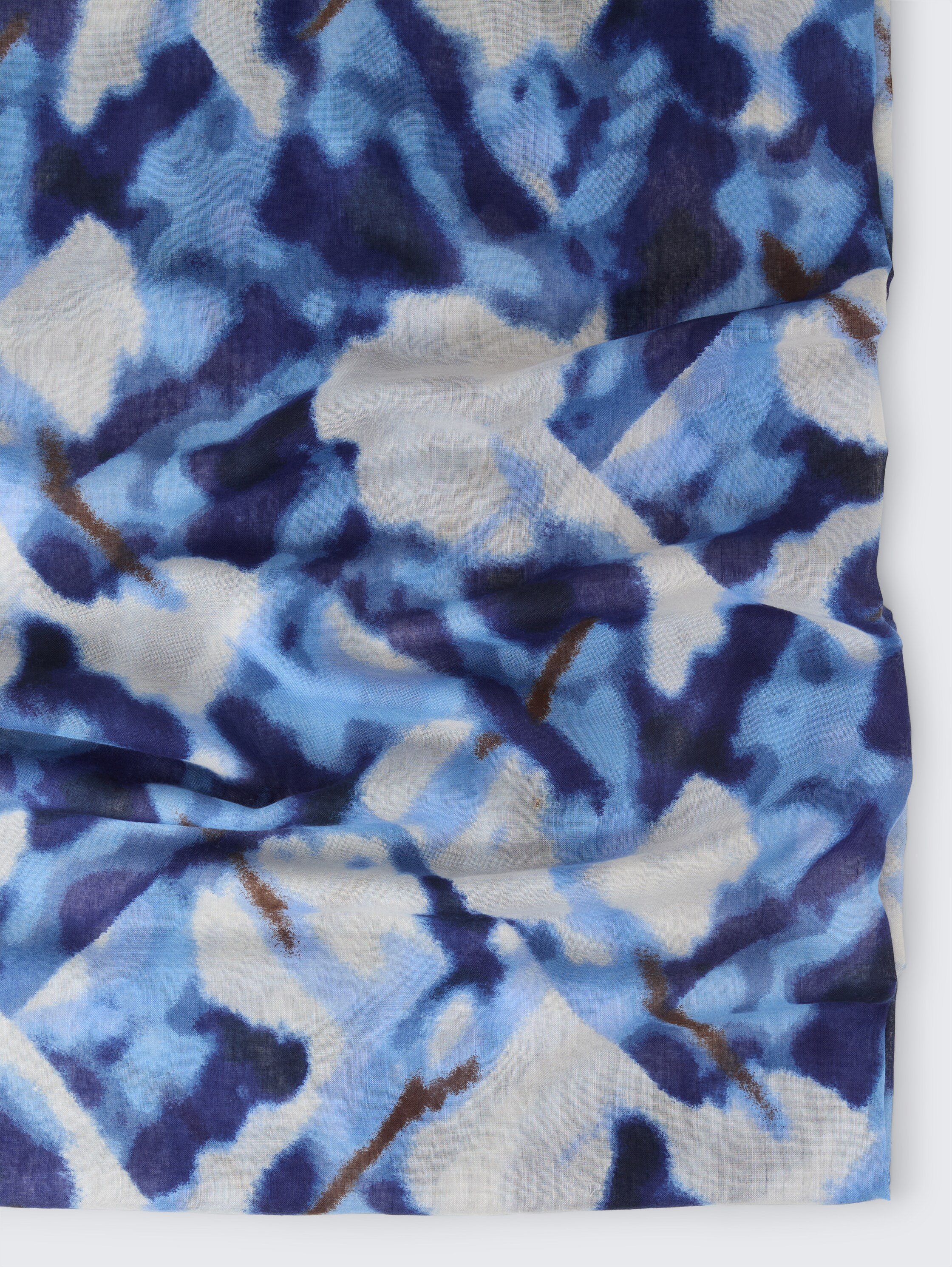 Loop-Schal mit Muster - blue_blurry_argyle - 