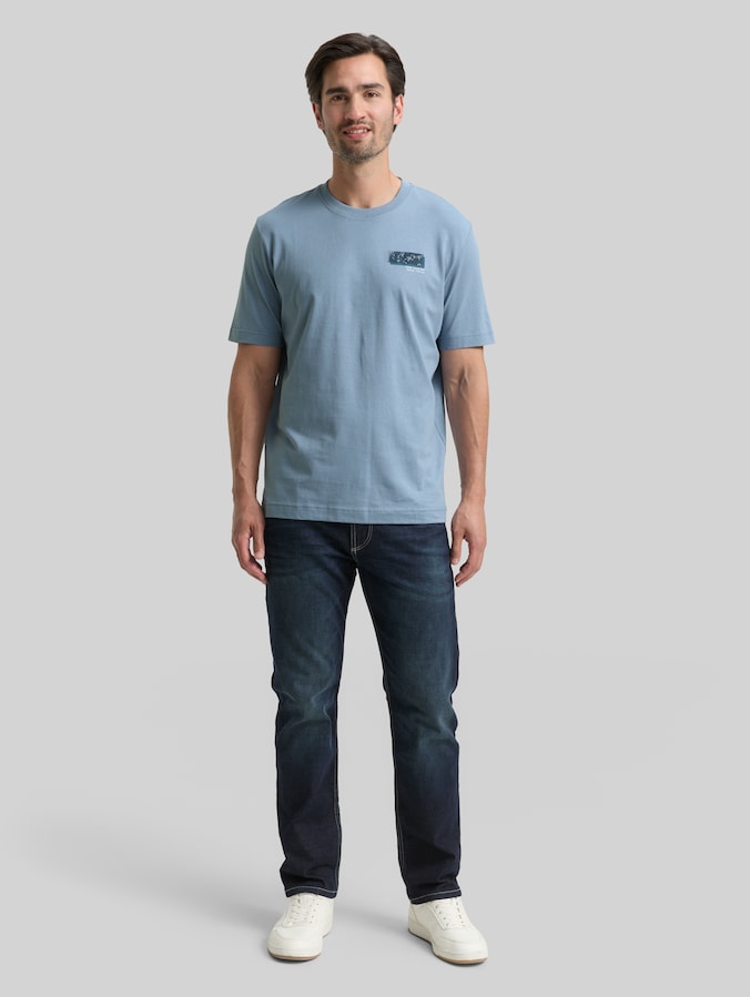 T-Shirt mit Print von Men, faded denim blue