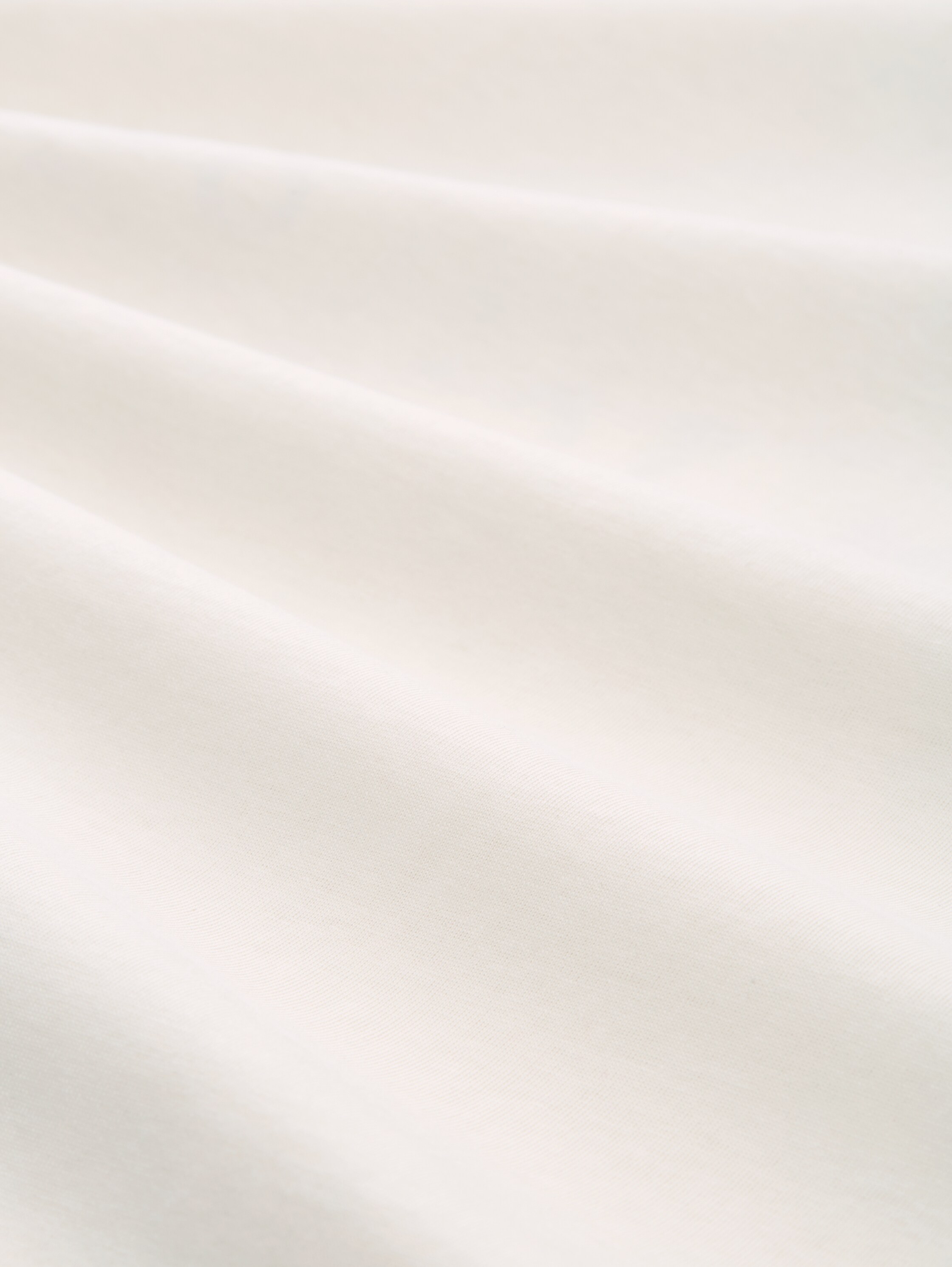 T-Shirt mit Foto-Print - Gardenia White - Material-Ansicht