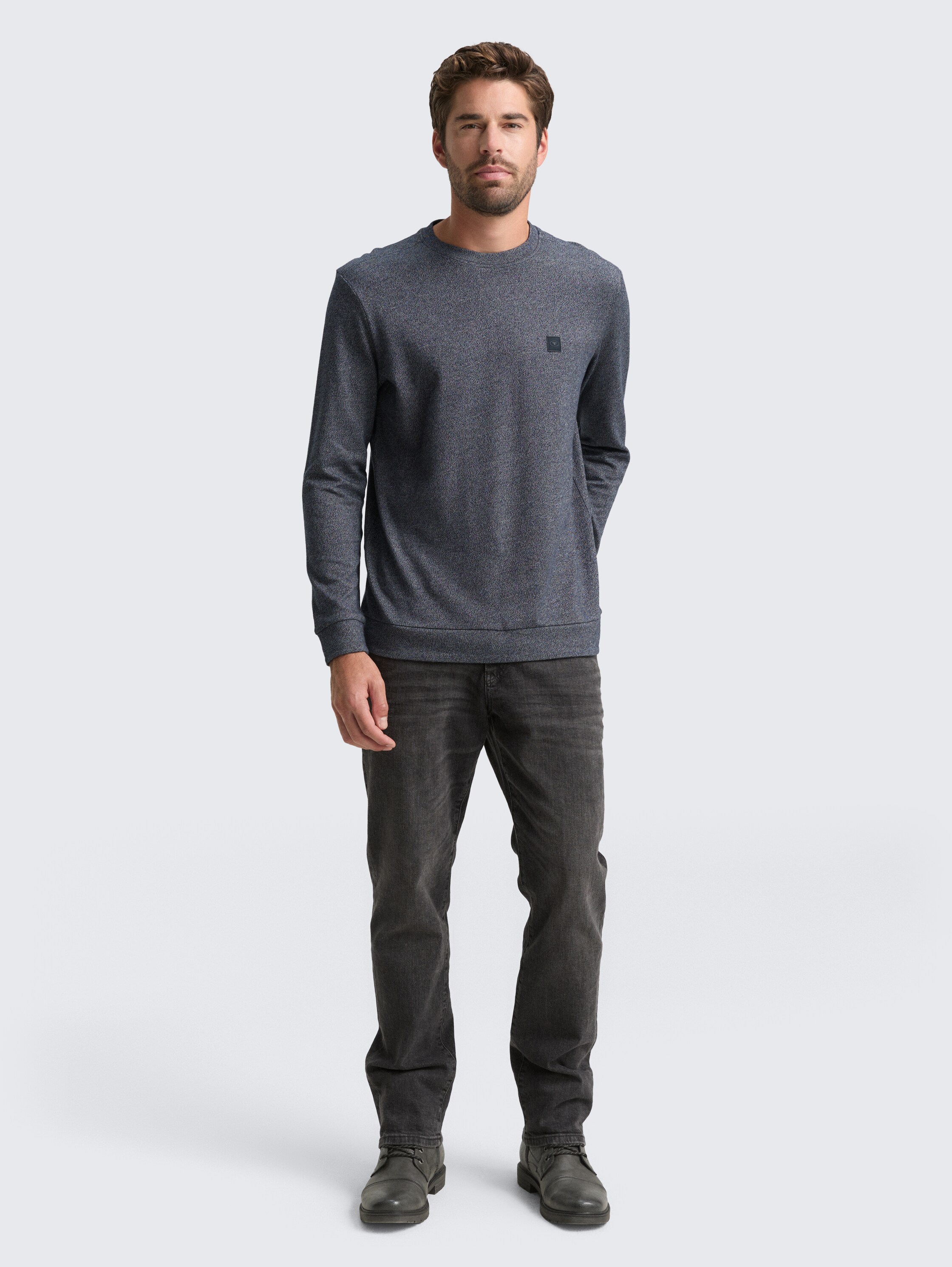 Long-sleeved shirt with logo badge - navy_grindle_structure - 