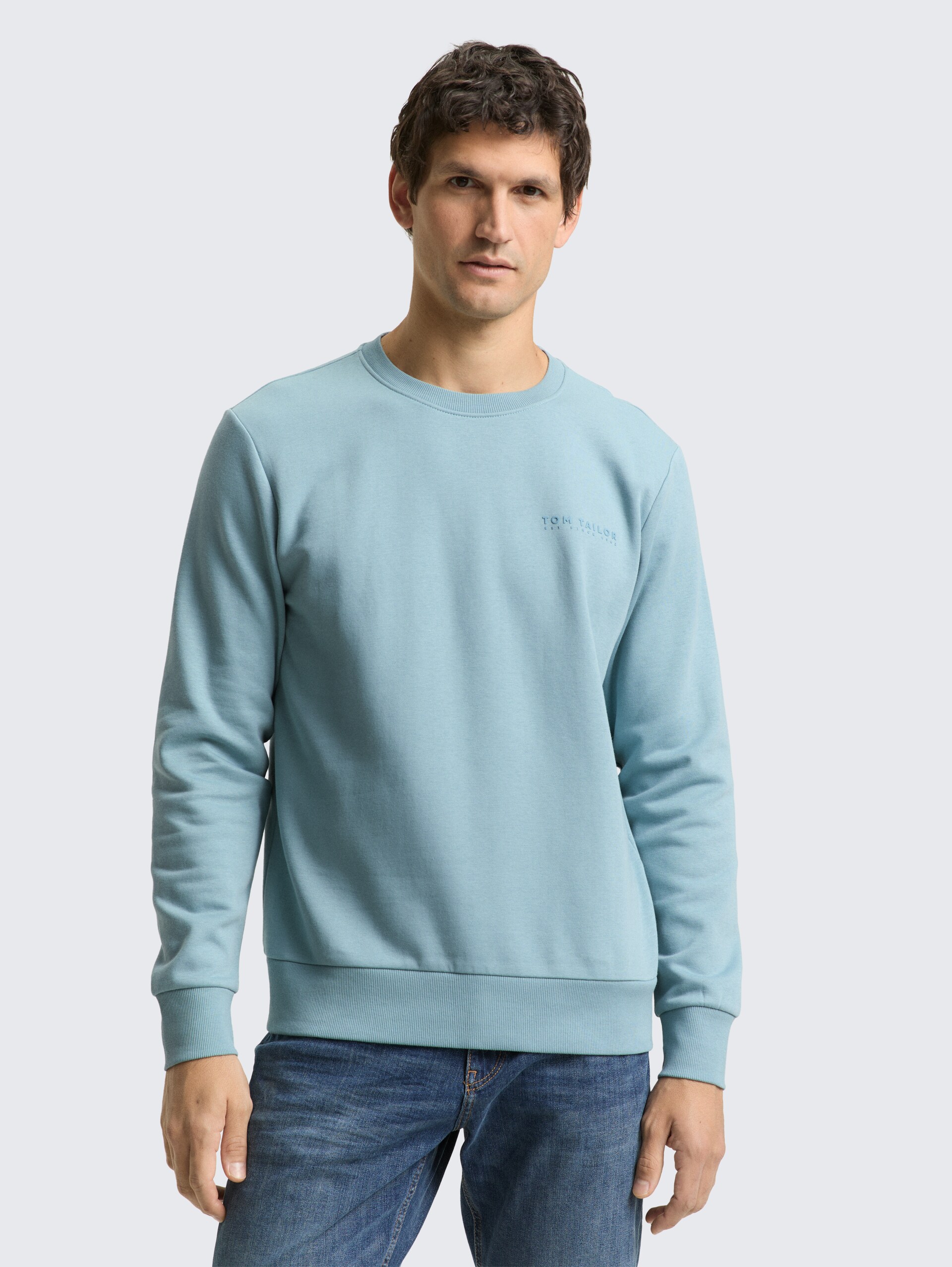 Sweatshirt mit Rundhalsausschnitt - tourmaline - Ausschnitt Model-Vorderansicht