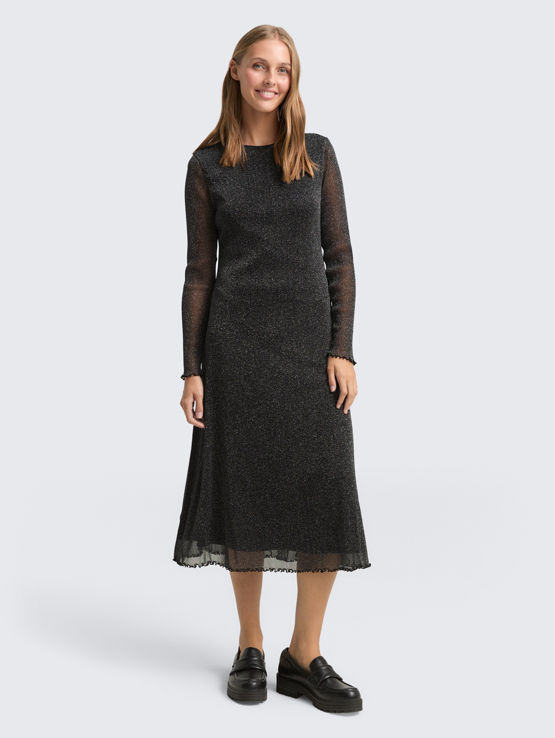 Midi-Meshkleid mit Glitzer-Effekt - black with silver - seitliche Model-Ansicht