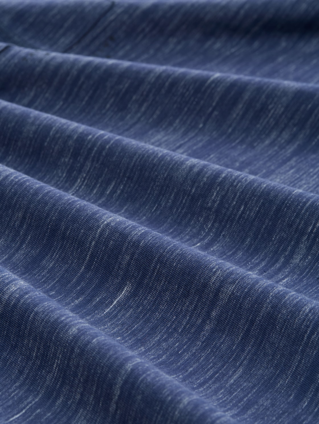 Langarmshirt mit Brusttasche - ocean blue injected - Material-Ansicht