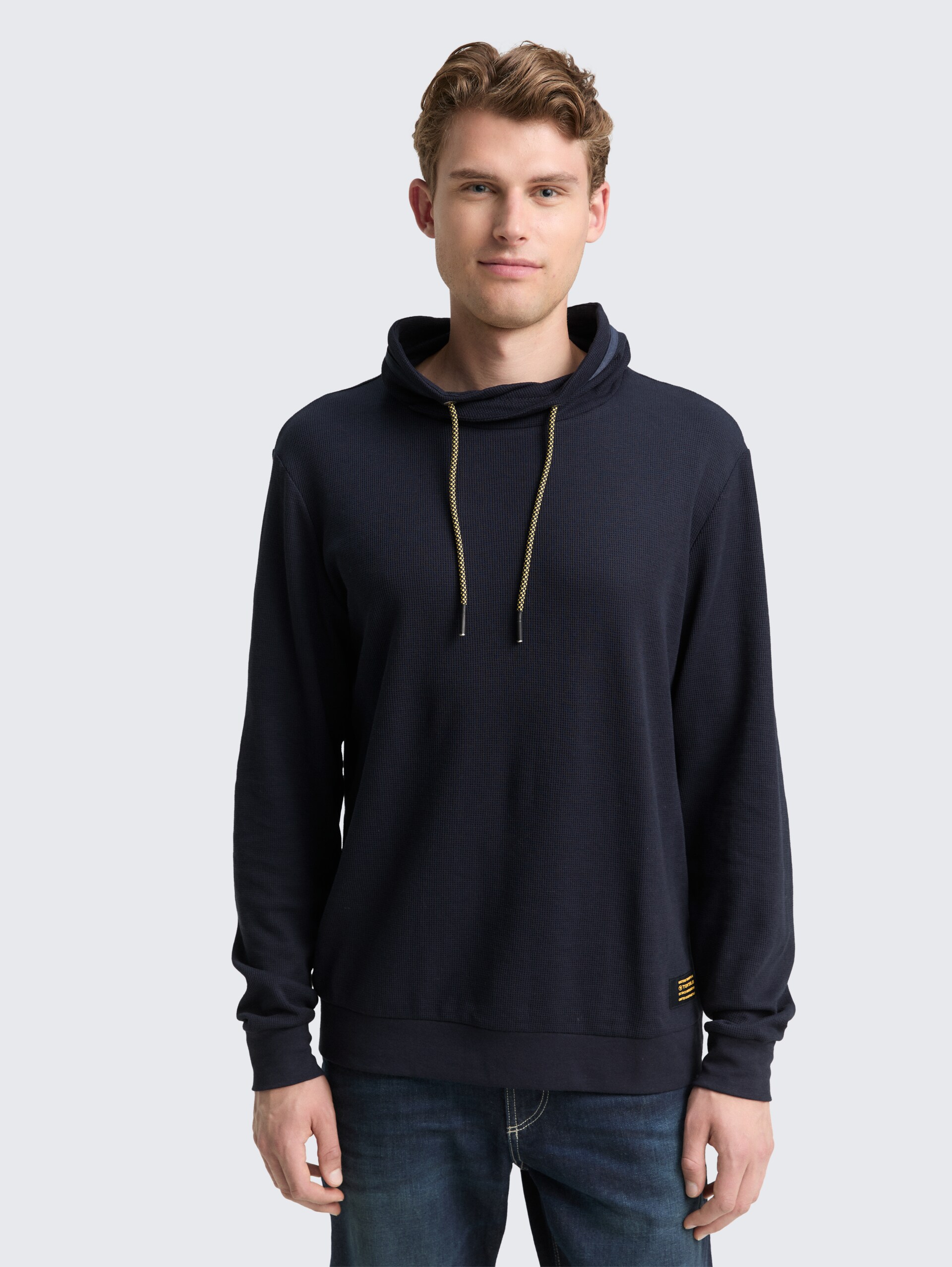 Snood Langarmshirt mit Waffelstruktur - sky captain blue - Ausschnitt Model-Vorderansicht