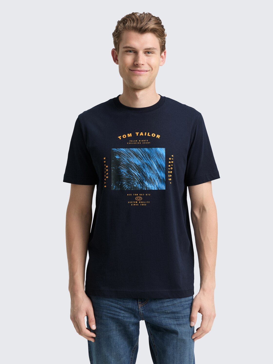 T-Shirt mit Foto-Print - sky captain blue - Ausschnitt Model-Vorderansicht