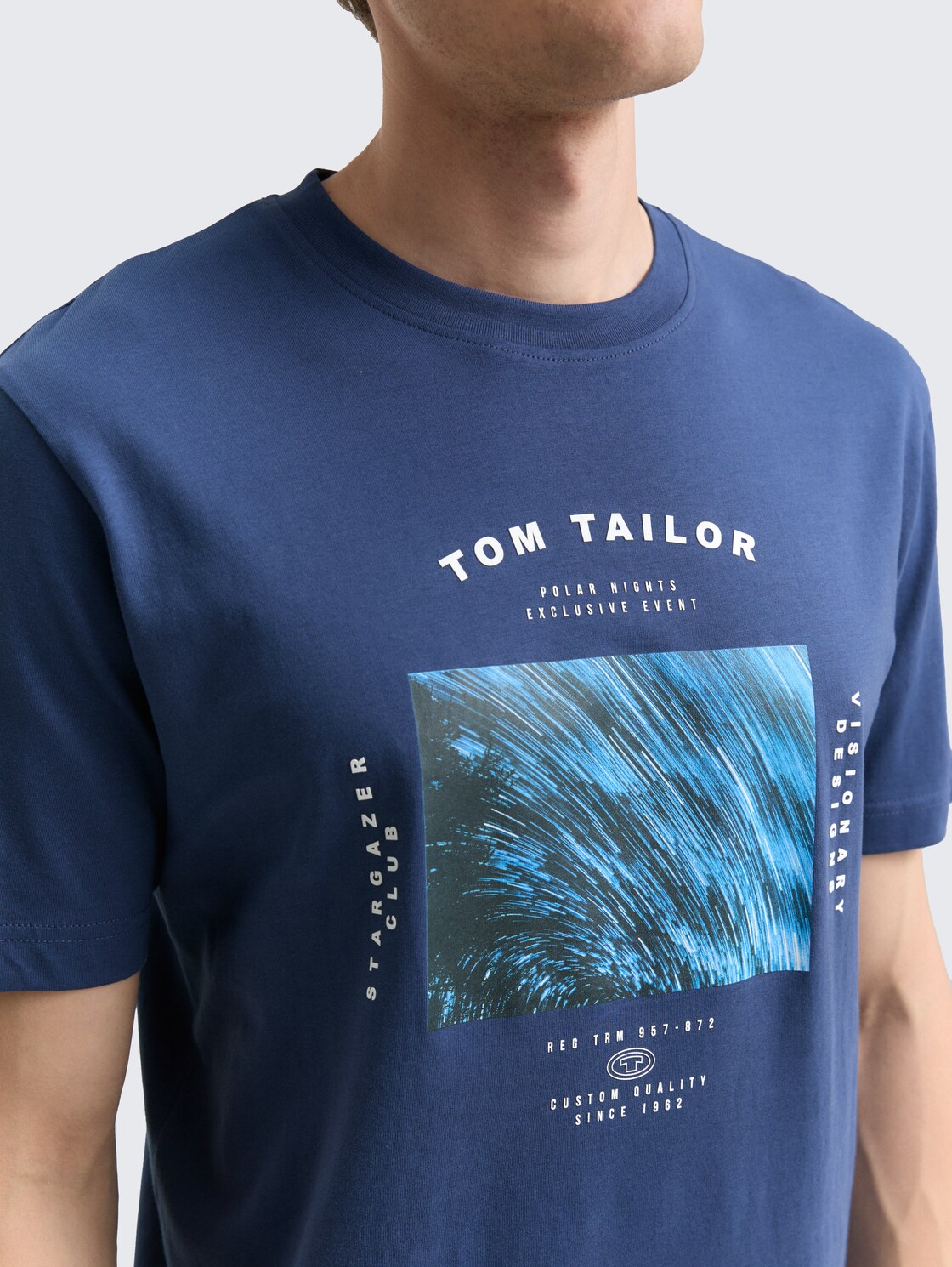 T-Shirt mit Foto-Print - ocean blue - Detail-Model-Ansicht