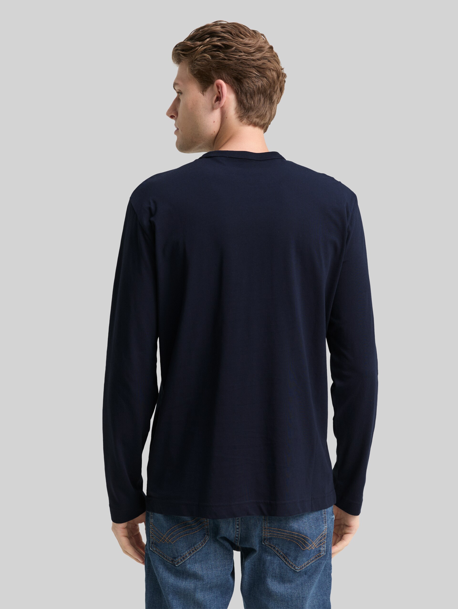 T-shirt met lange mouwen en logo-print - sky captain blue - Neklijn model-achteraanzicht
