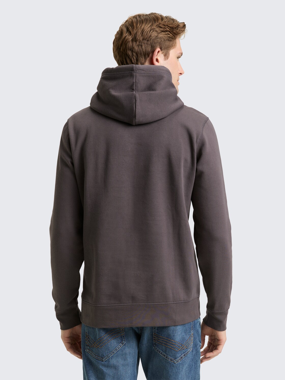 Hoodie Sweatshirt - Tarmac Grey - Auschnitt Model-Rückansicht