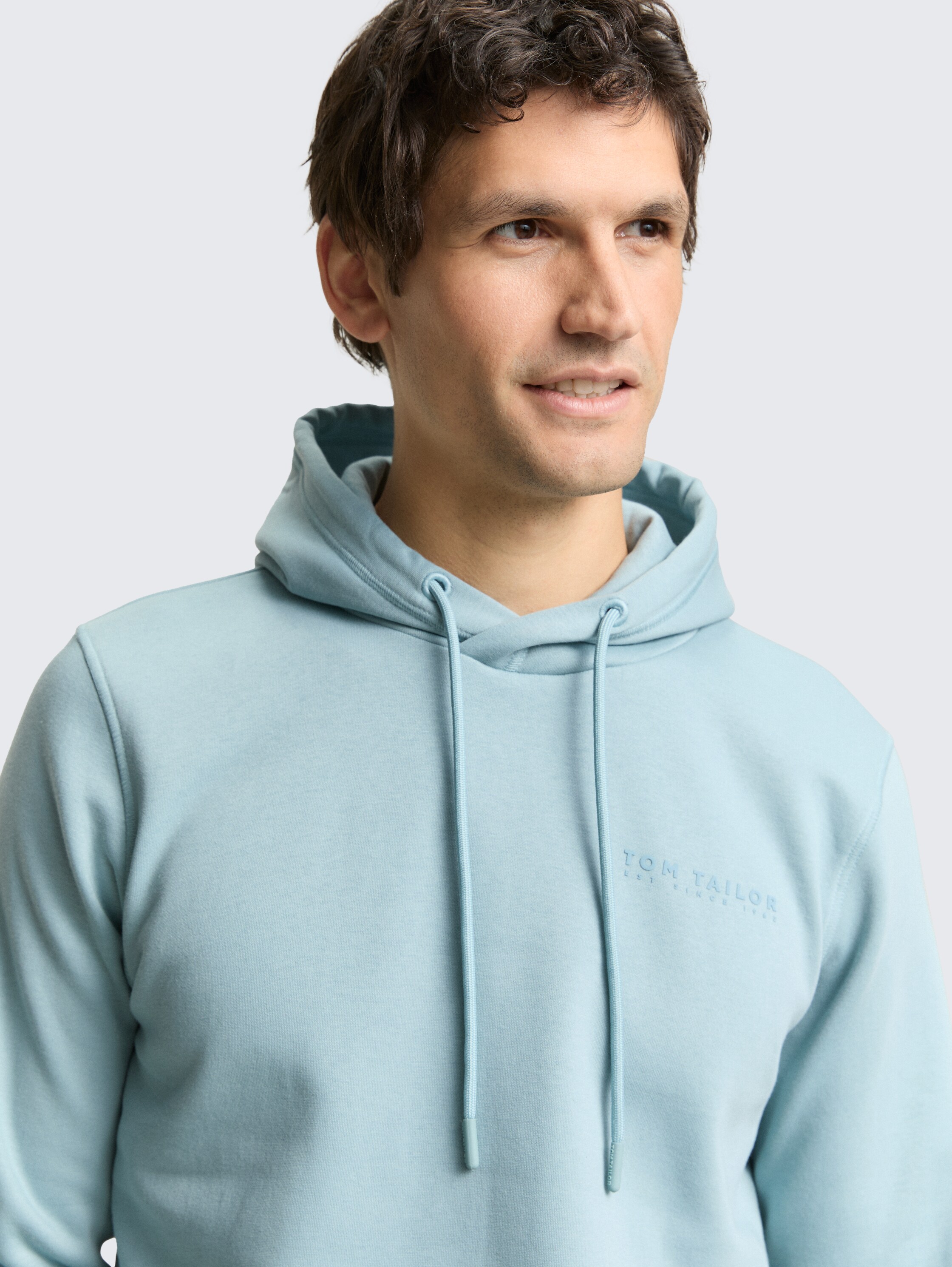 Hoodie Sweatshirt - tourmaline - Detail-Model-Ansicht
