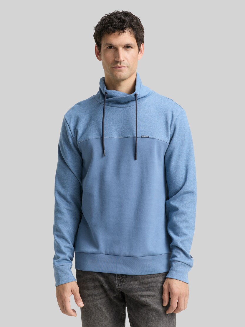 Snood-sweatshirt met mix van texturen door Men, blue white blue fine stripe