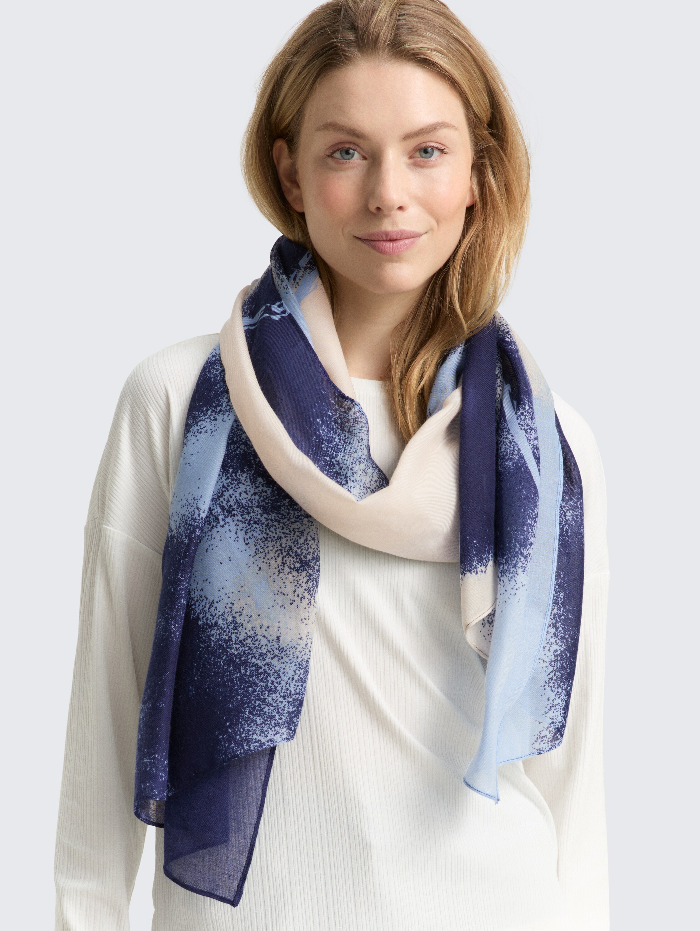 Sjaal met patroon - blue_blurry_argyle_scarf - 