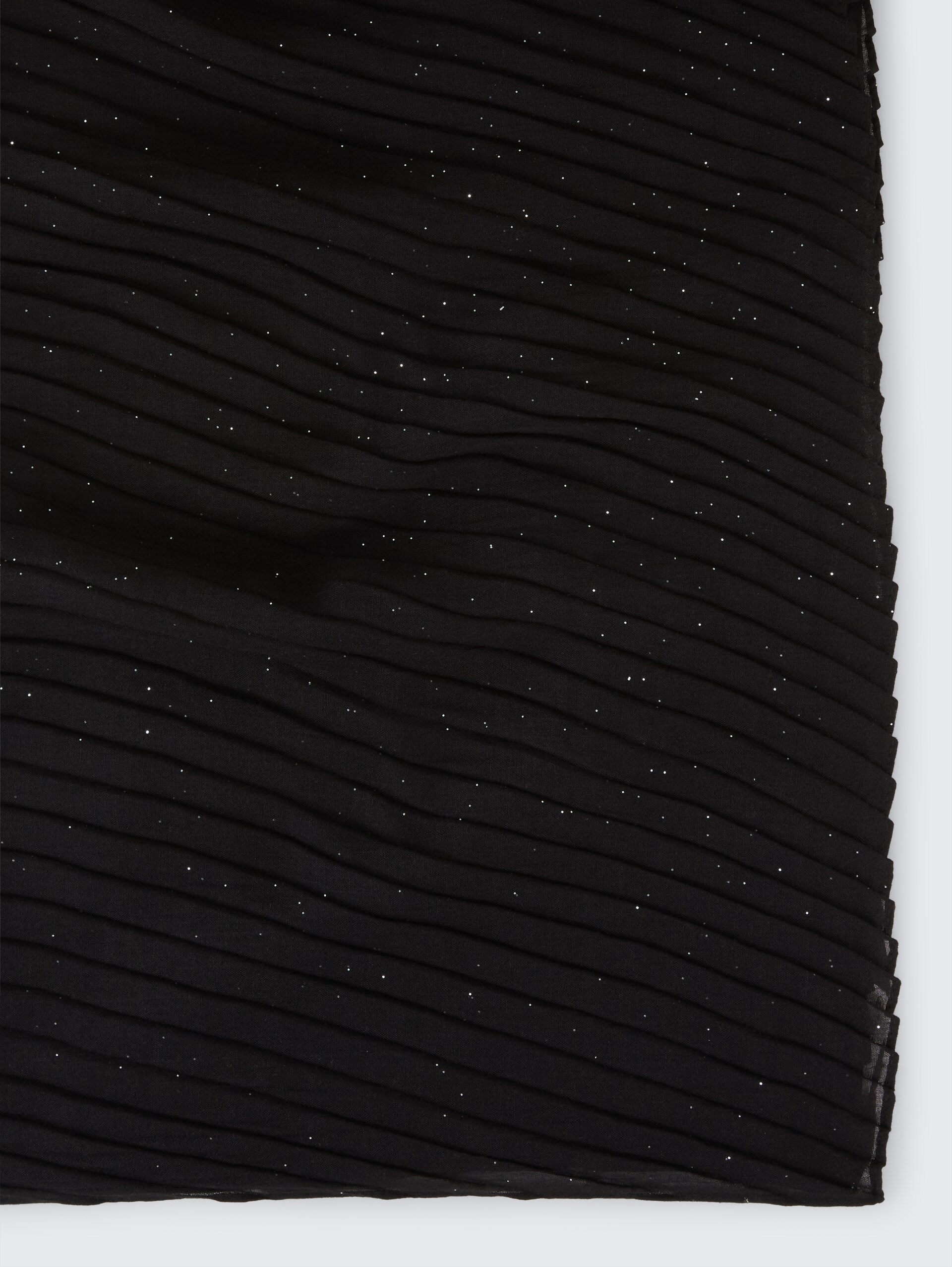 Plissee Schal mit Glitzer-Effekt - deep black - Material-Ansicht