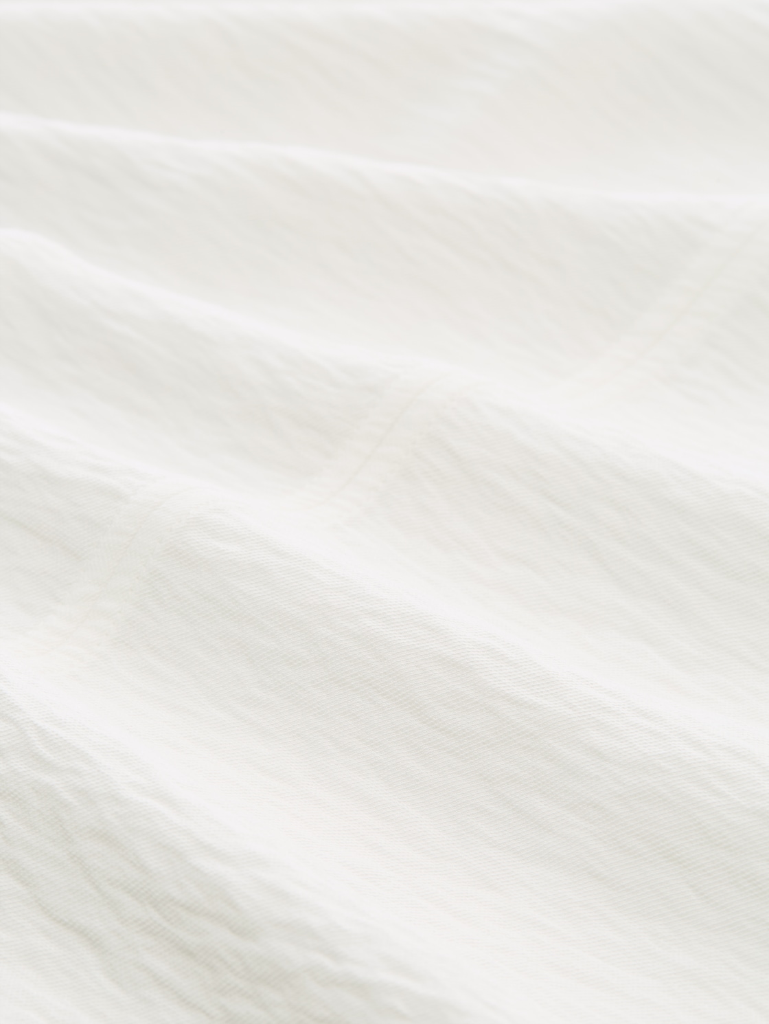 Crinkle Bluse mit Raffungen - Whisper White - Material-Ansicht