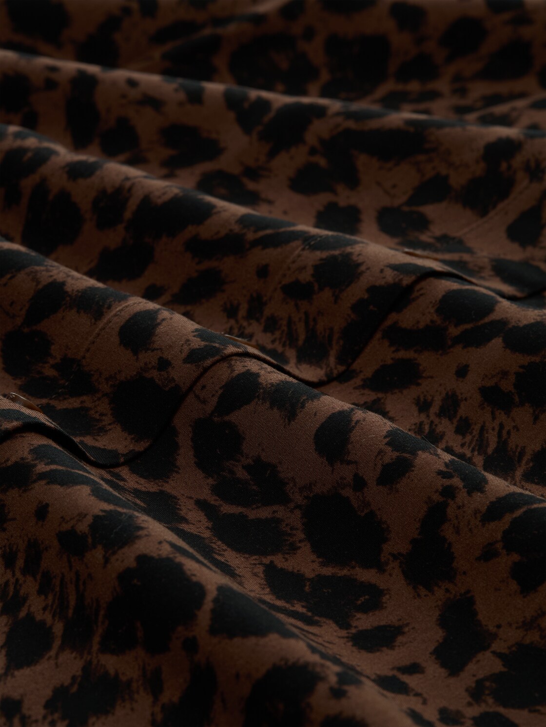 Bluse mit Leo-Print - brown black small leo print - Material-Ansicht
