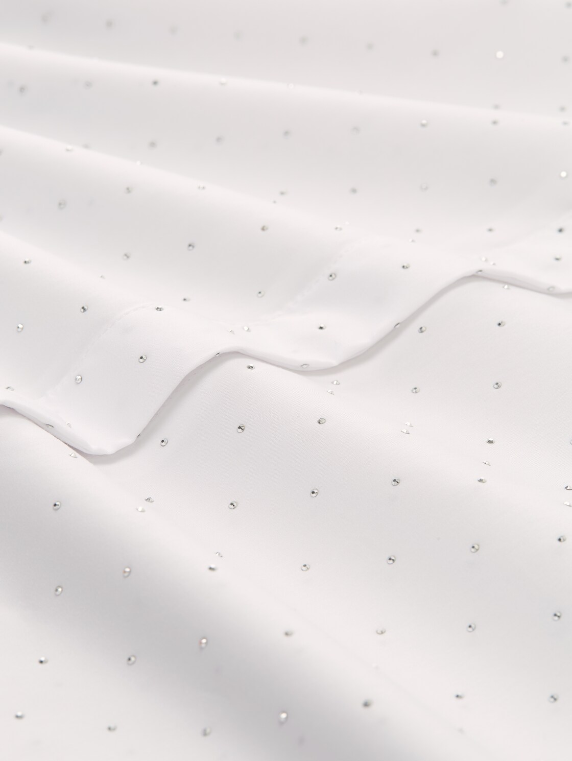 Loose Fit Bluse mit Strasssteinen - stones on solid - Material-Ansicht