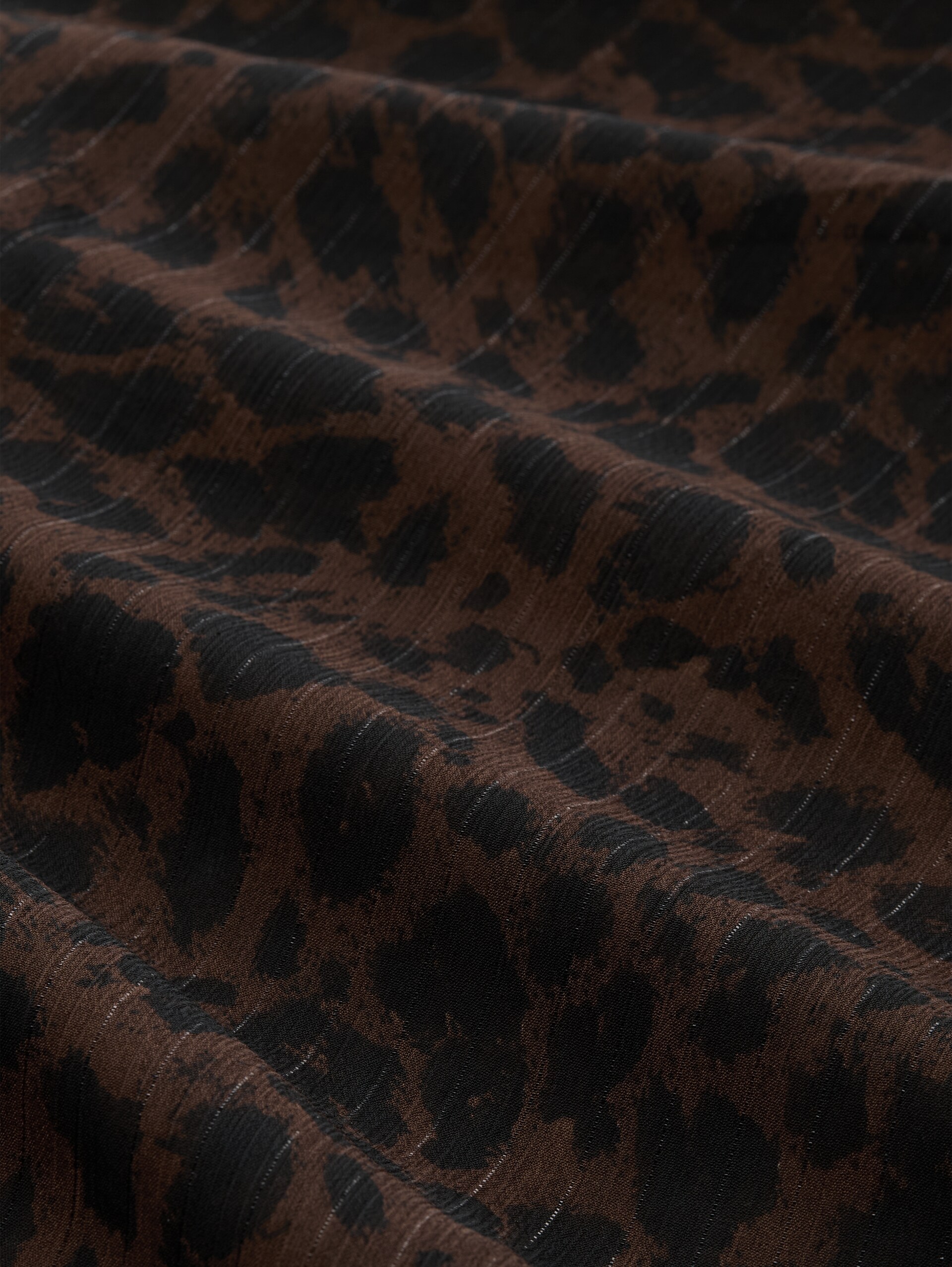 Chiffon Bluse mit Leo-Print - brown black small leo print - Material-Ansicht