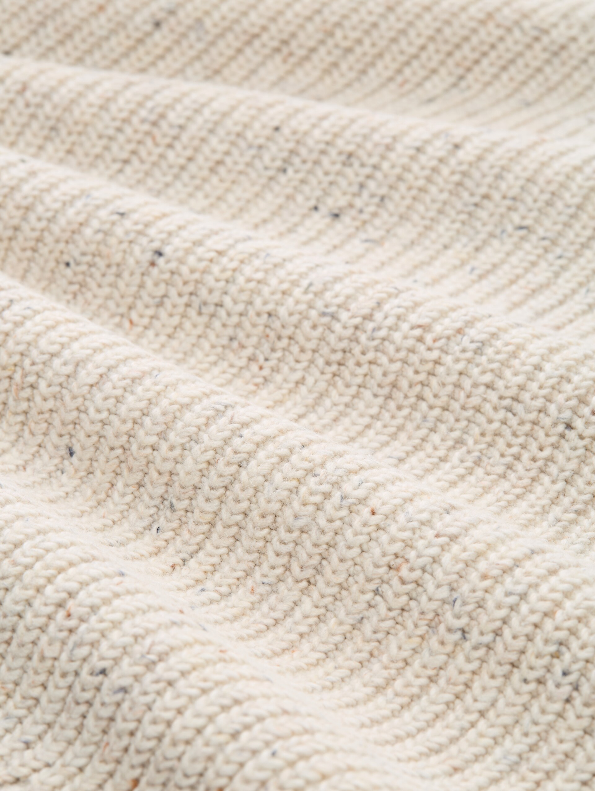 Strickpullover mit Strukturmix - offwhite melange multi neps - Material-Ansicht