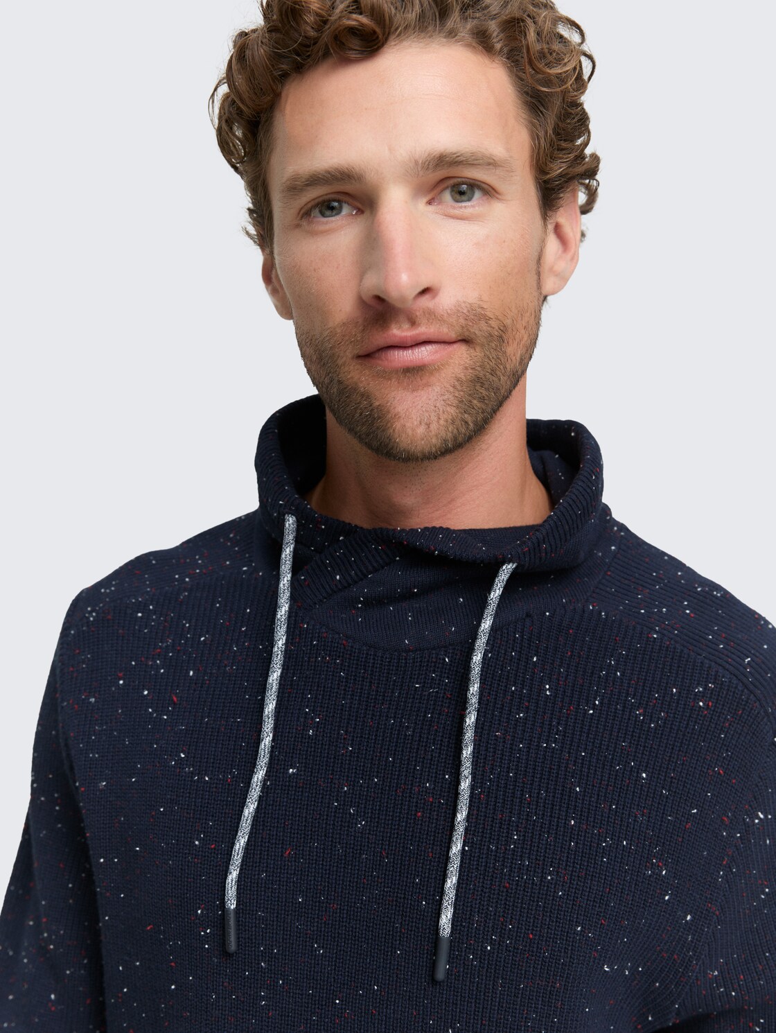 Snood Strickpullover in Melange-Optik - navy melange neps - Detail-Model-Ansicht