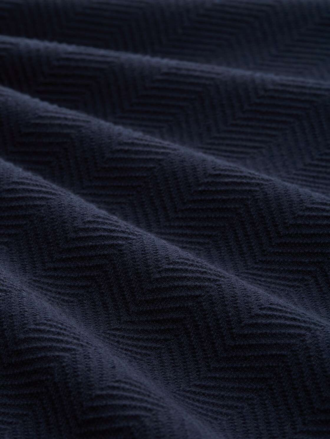 Troyer Strickpullover mit Fischgrät-Struktur - sky captain blue - Material-Ansicht