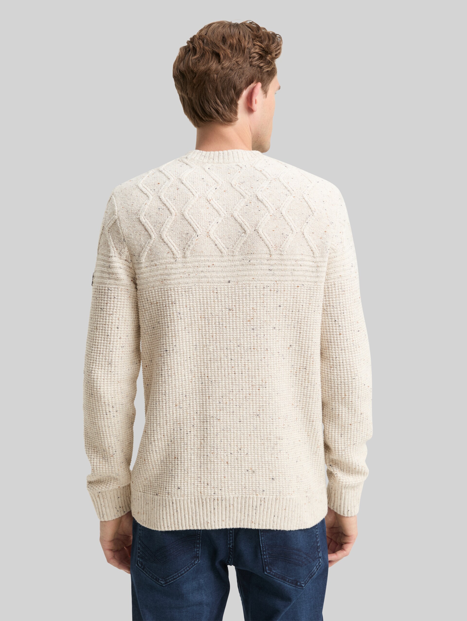 Knitted jumper with mixed textures - offwhite melange multi neps