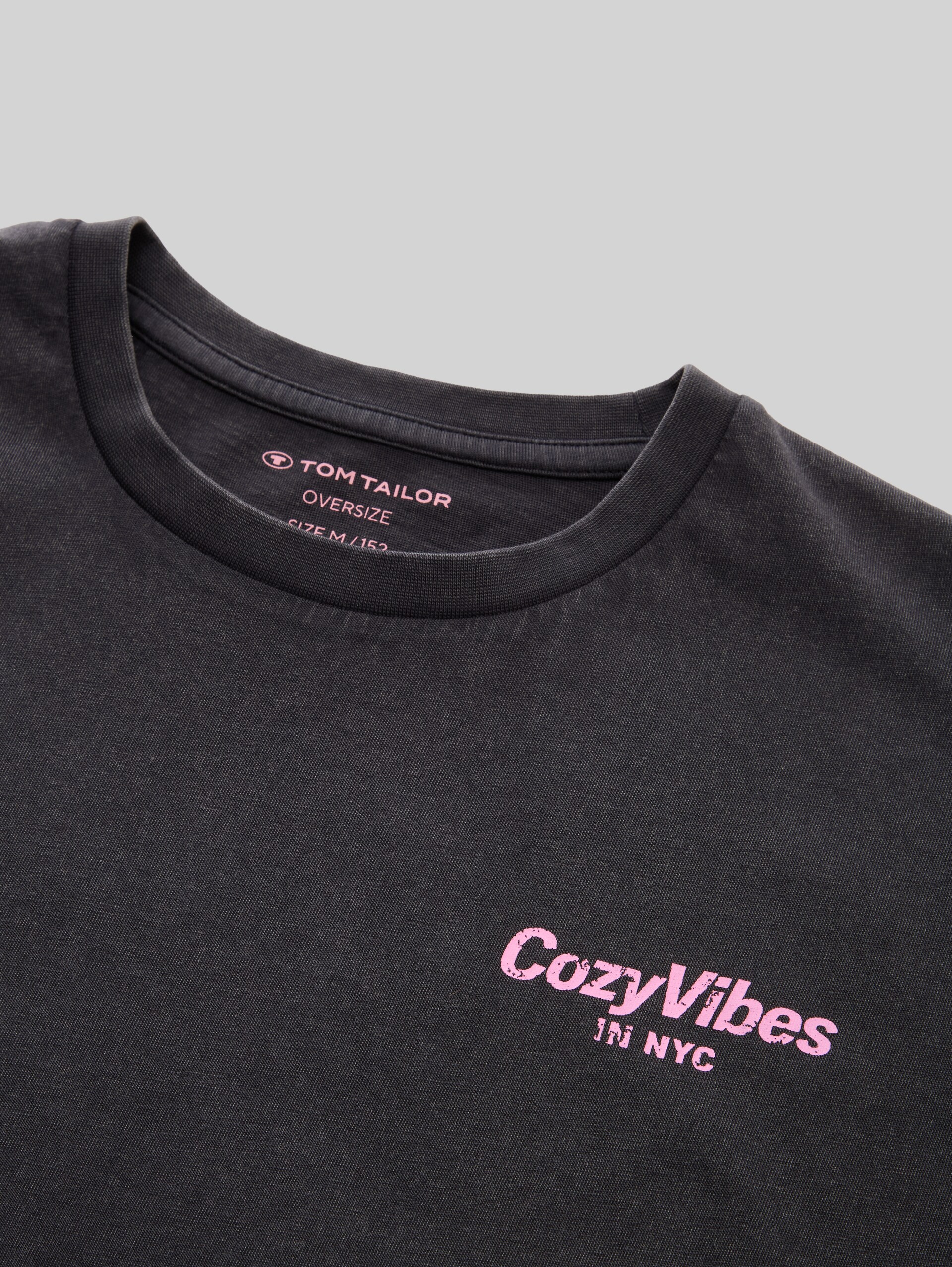 Oversized T-shirt with back print - heavy black - Detail model view